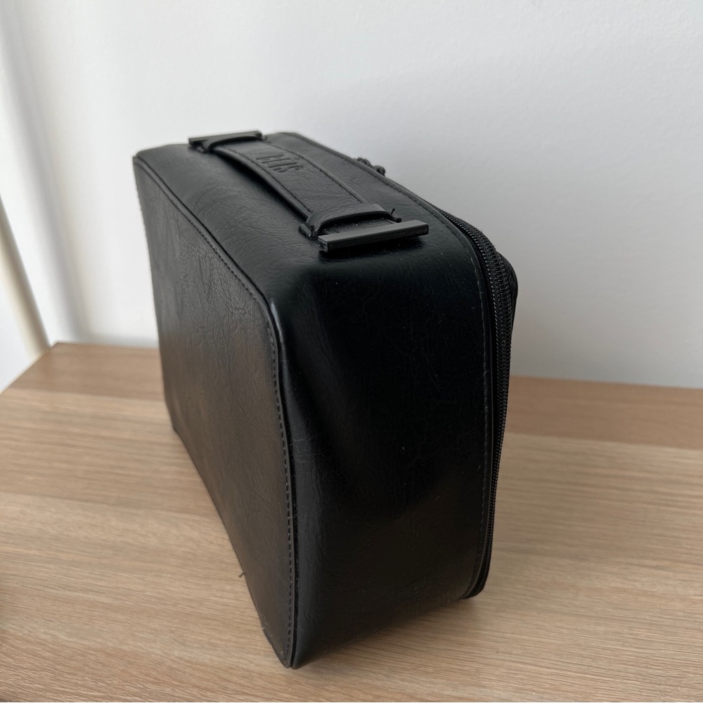 BEIS Black Cosmetic Case Matte Finish - Picture 13 of 14